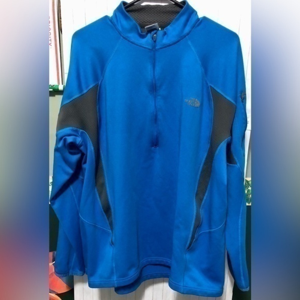 ☄️North Face Blue Gray Flight Series Half Zip Jacket
